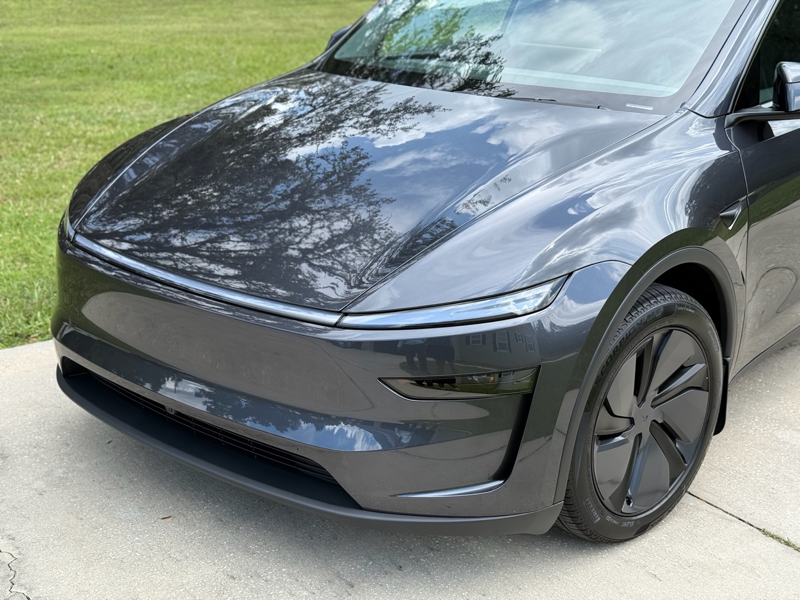Tesla Model Y, glossy paint after detailing